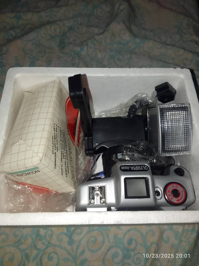 Olympia  camera

                                                            alt=