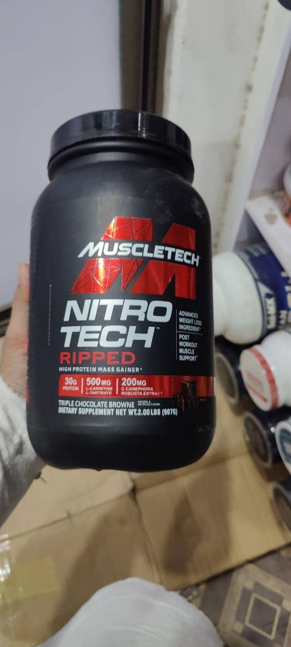 mass gainer / protein  / muscle gainer /muscle tech/Kevin levron /whey

                                                            alt=