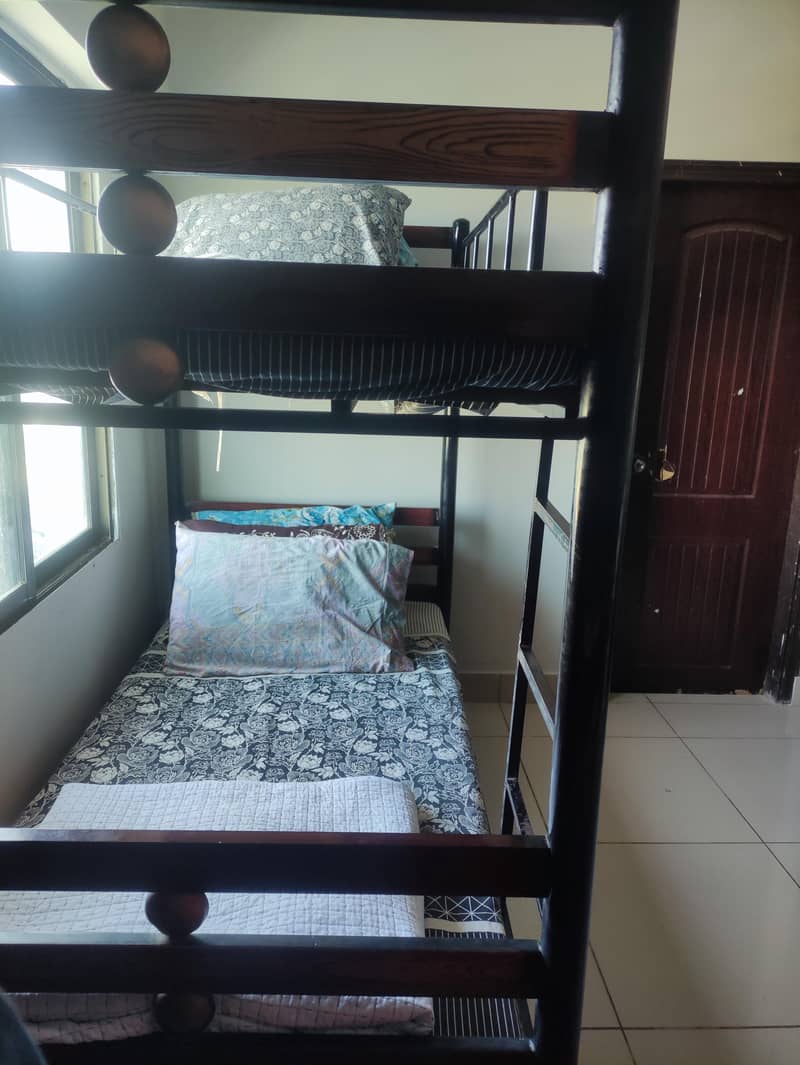 double bed

                                                            alt=