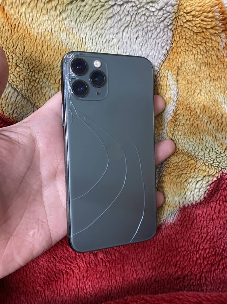 iPhone 11 pro jv 64 gb

                                                            alt=