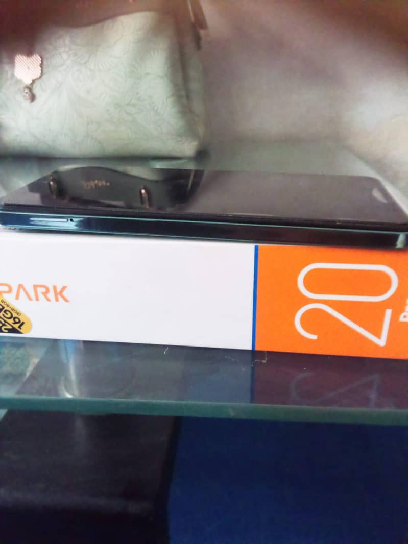 Tecno spark 20 pro 2/10 condition

                                                            alt=