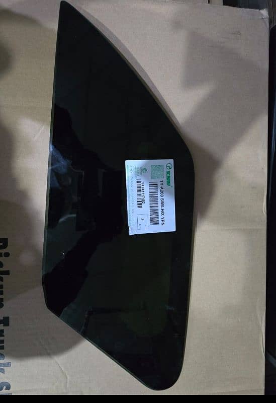 Windscreen Windshield Door Glasses for Car Jeep and Pickup Suzuki

                                                            alt=