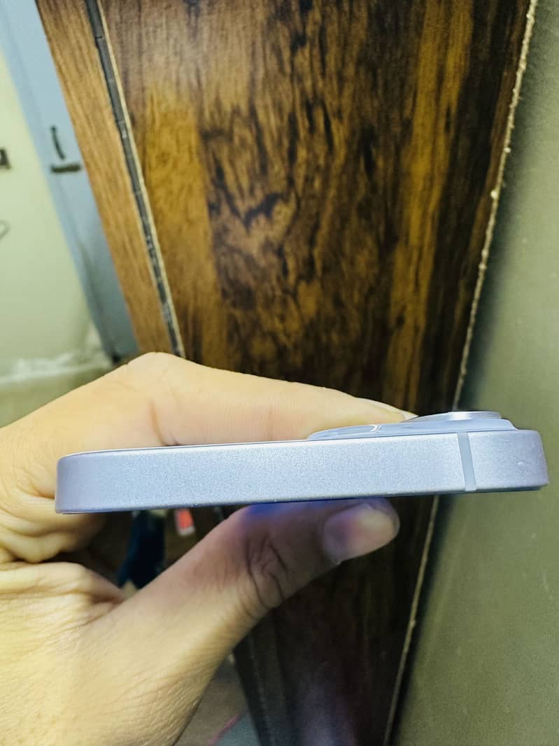 I phone 14 128 Gb

                                                            alt=