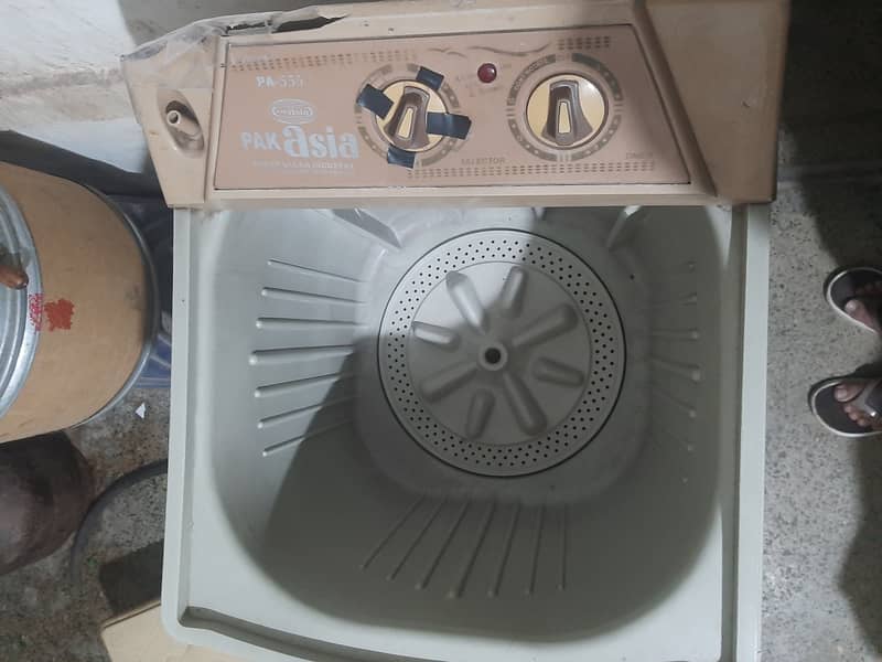 Washing machine urgently sale

                                                            alt=