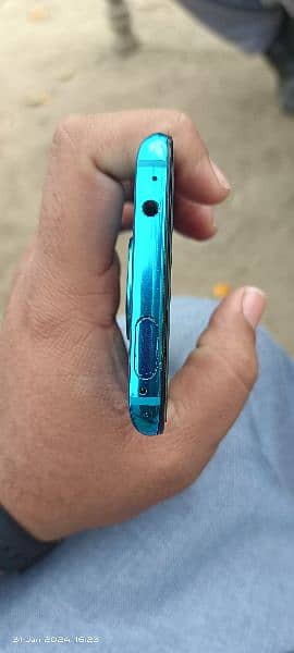 POCO F2 PRO 5G 8/256 condition 10/8

                                                            alt=