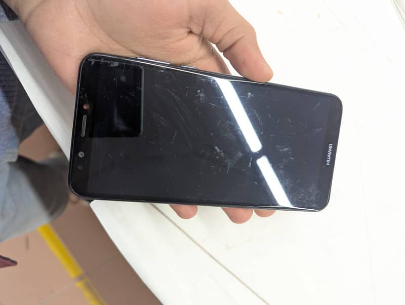 huawei y7

                                                            alt=