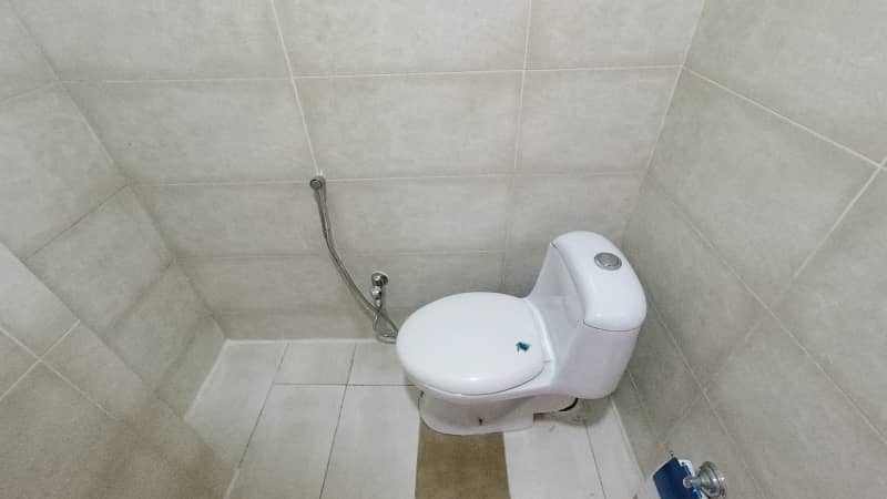 3 Bed Apartment In Capital Square In Demand: Rs 118 Lacs.

                                                            alt=