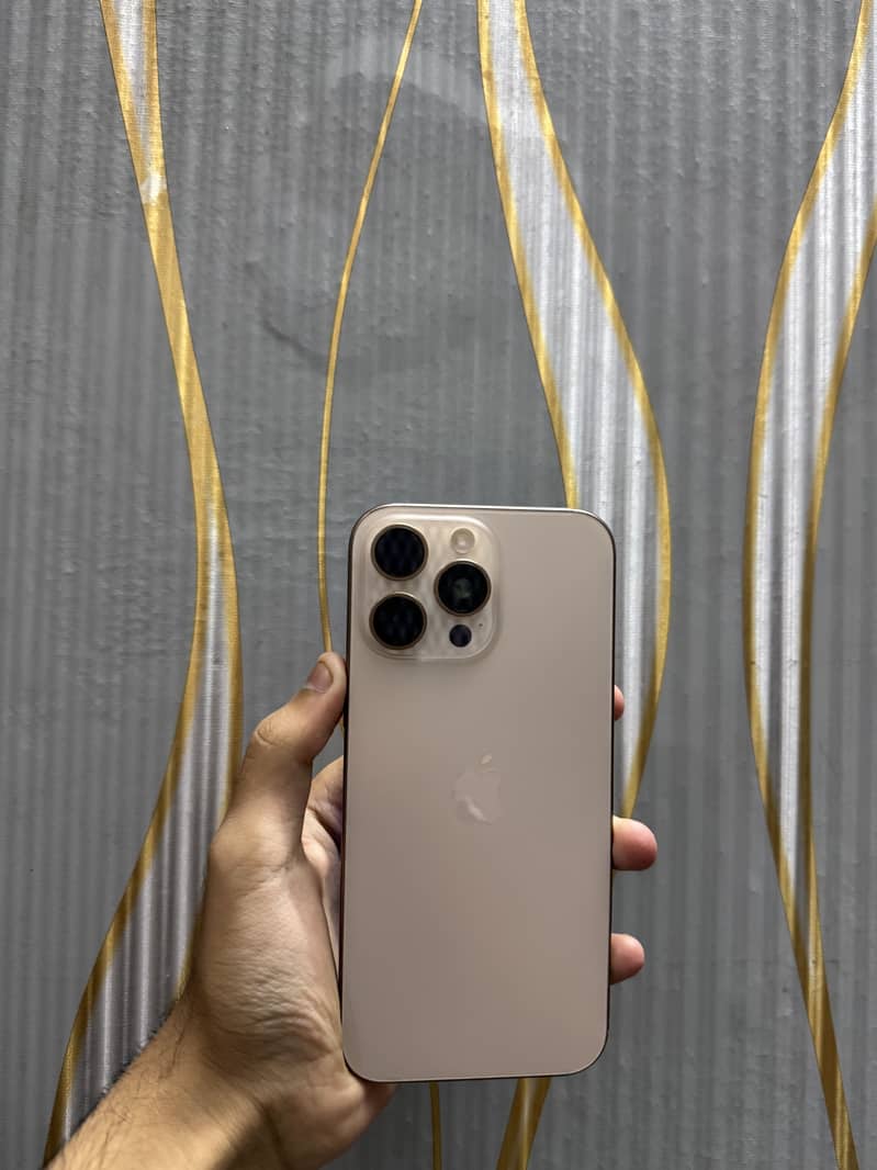 Iphone 16pmx jv desert clr

                                                            alt=