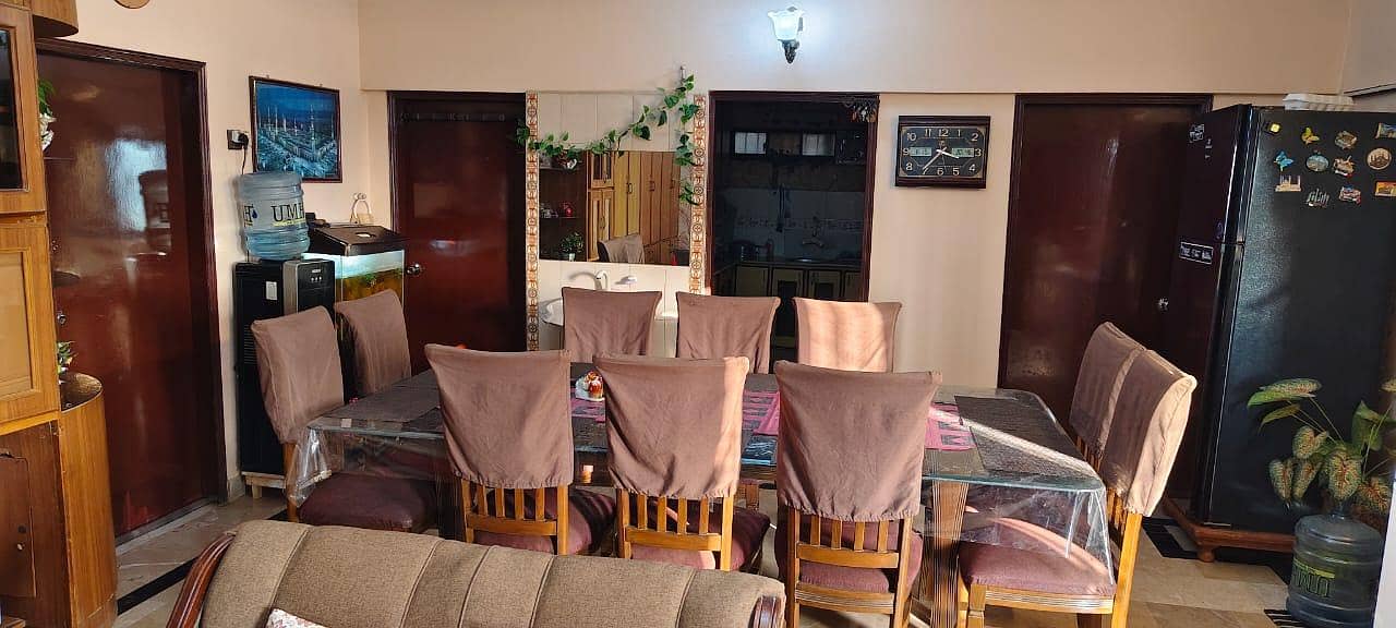 5 Rooms Spacious Apartment West Open

                                                            alt=