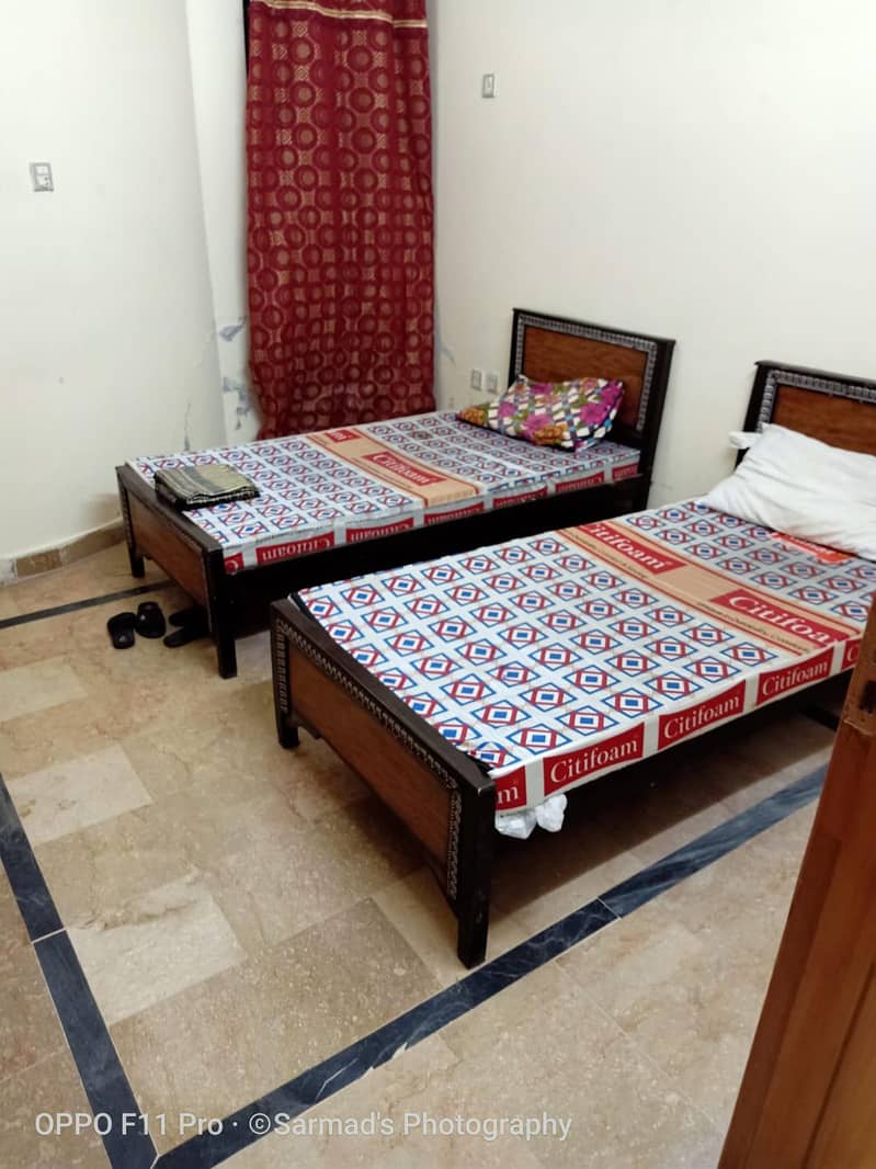 Student Girls Hostel In Islamabad I-8

                                                            alt=