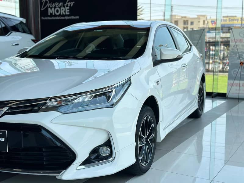 Toyota Altis Grande  1.8 2026

                                                            alt=