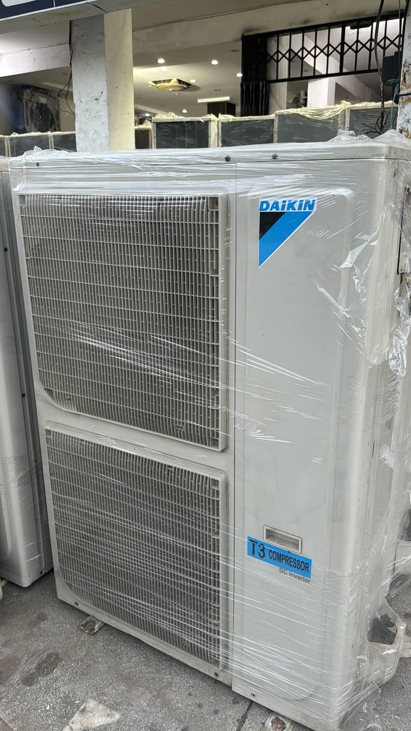 DC inverter Daikin 5 Ton chiller Ac 4years warranty

                                                            alt=