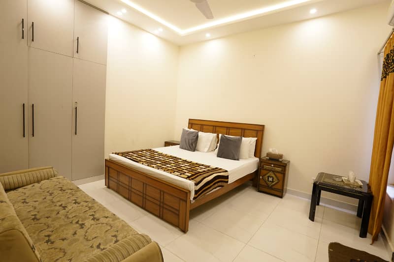 Fully Furnished Comfortable Room for Rent in Guest House (G-13/1 Islamabad)

                                                            alt=