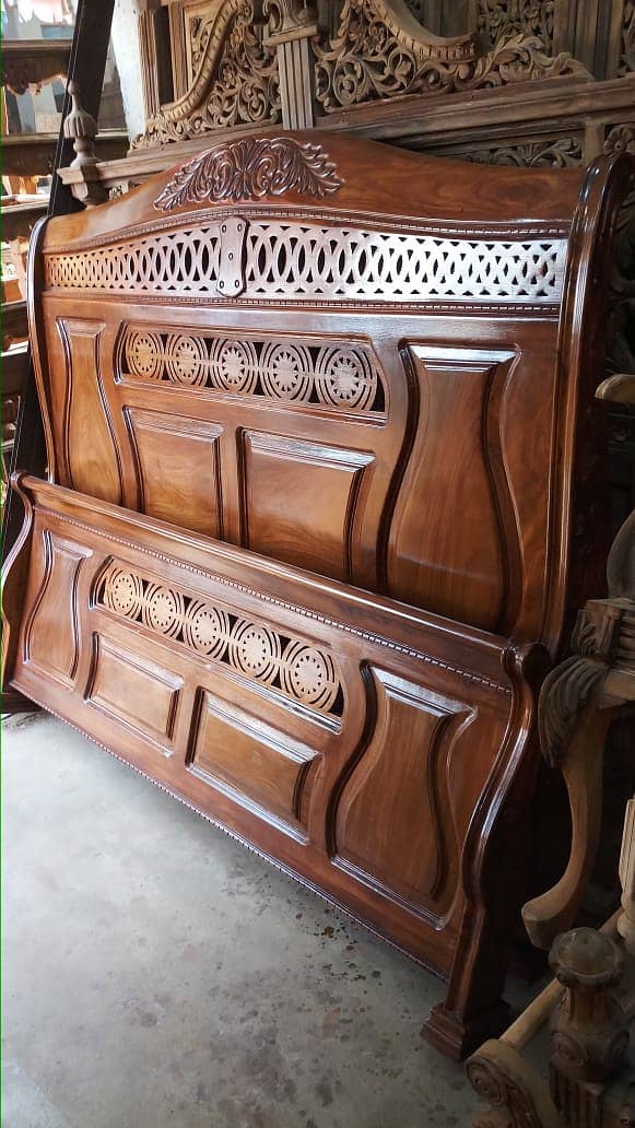 Bed/Double bed/single bed/king size bed/wooden bed/polish bed

                                                            alt=