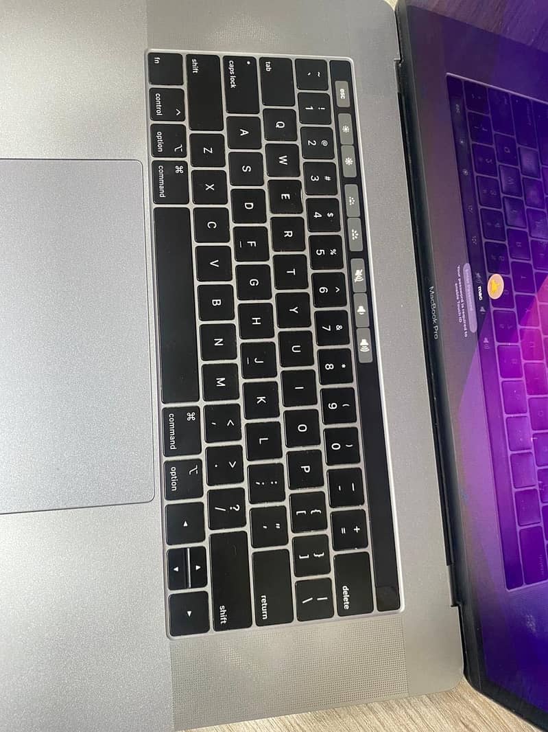 MacBook Pro 2019 15-Inch Core i9 32GB RAM Powerful Laptop

                                                            alt=