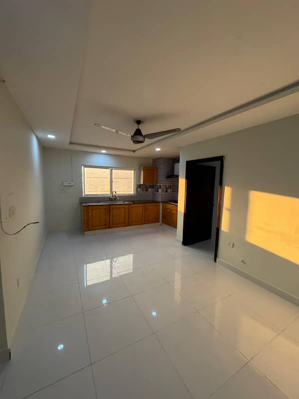 2bedrooms unfurnished Available For Rent in E 11 4 near main road

                                                            alt=