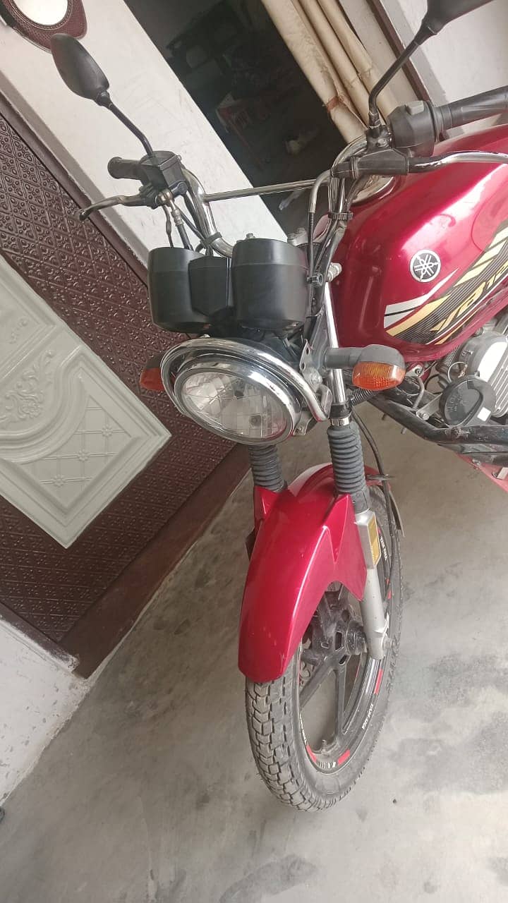 > Yamaha | YB 125Z-DX | Model 2022 | *03004964561* | Good Condition  |

                                                            alt=