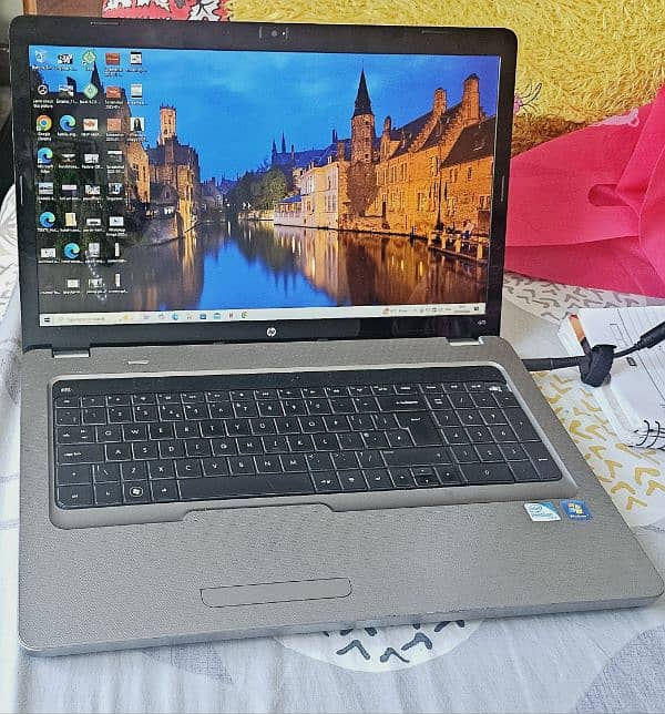 HP latop G72

                                                            alt=