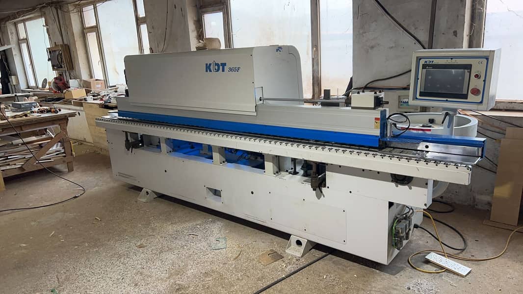 Edge Banding Machine for Furniture Making-Edge banding machine

                                                            alt=