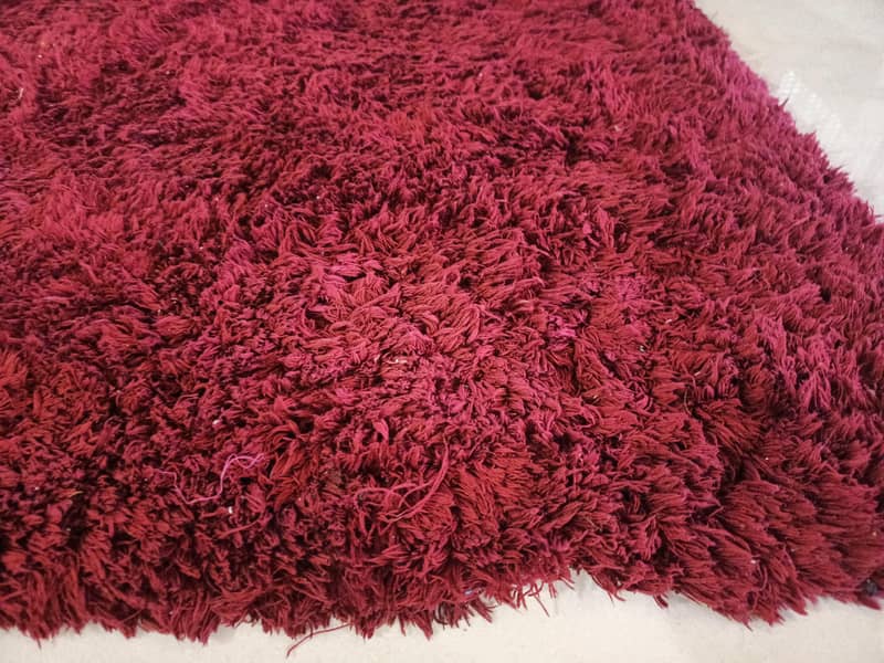 Rug |  Carpet |  Chenone Rug | Red carpet | Modren Rug |Modren carpet

                                                            alt=