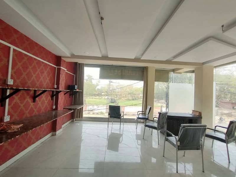 Office Space Available For Rent on Saddar Lahore Cantt.

                                                            alt=