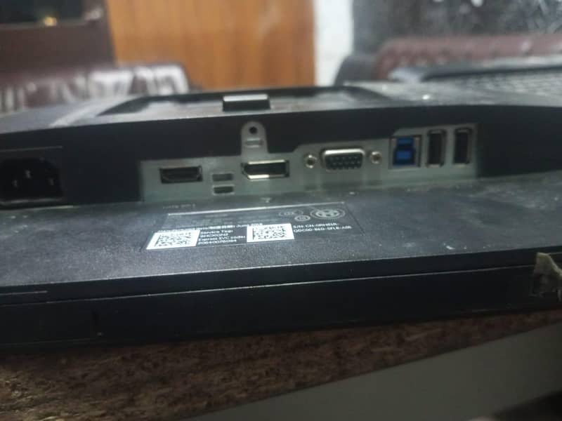 Dell Model 2217H ( Without base)

                                                            alt=