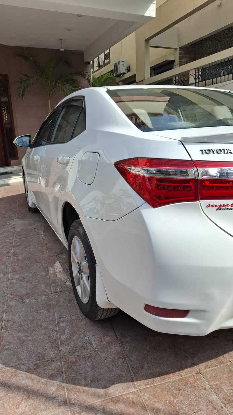 Corolla Altis 1st Owner

                                                            alt=