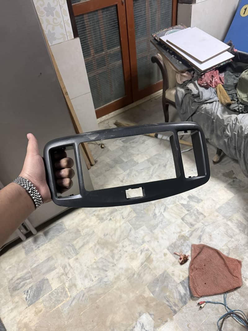 Mira original frame

                                                            alt=