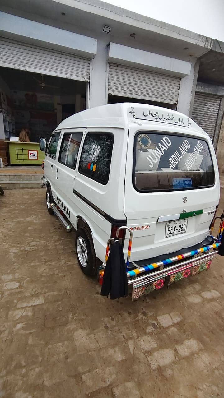 Suzuki Bolan 2023, Model: 2023  Color: White  Seats 8

                                                            alt=