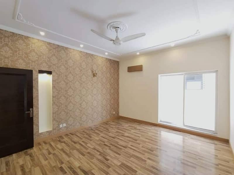 1 KANAL UPPER PORTION FOR RENT IN PARAGON CITY LAHORE

                                                            alt=