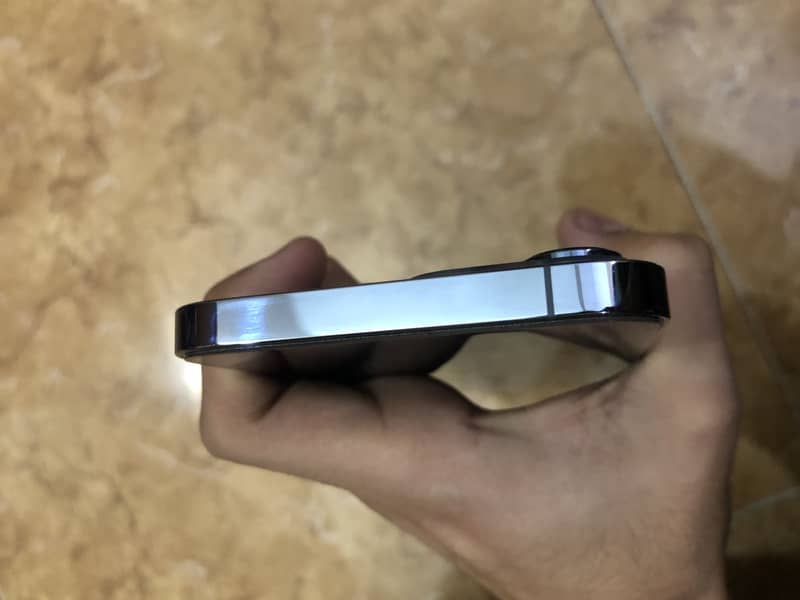 iPhone 13 pro max pta approved

                                                            alt=