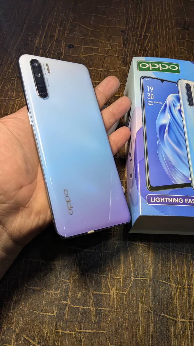 Oppo F15 8/256

                                                            alt=