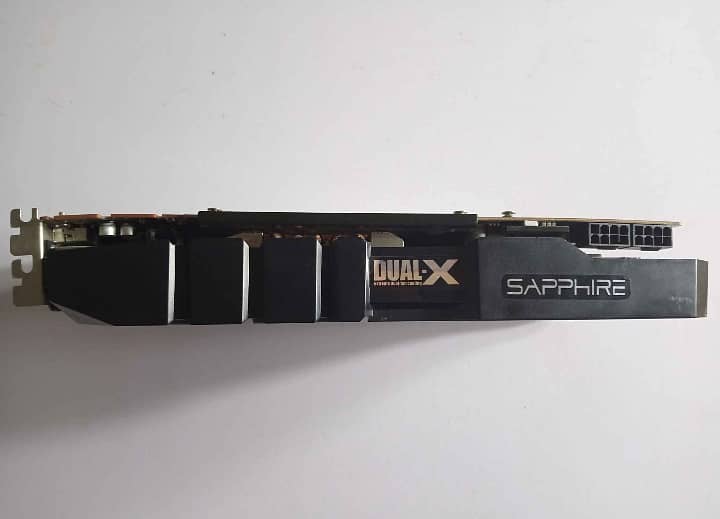 AMD Radeon R9200 / HD 7970

                                                            alt=