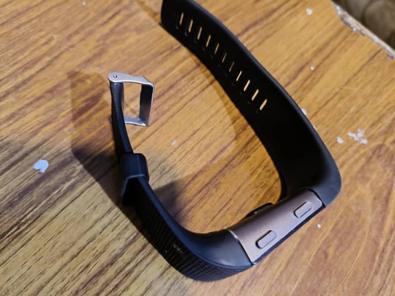 Fitbit Surge

                                                            alt=