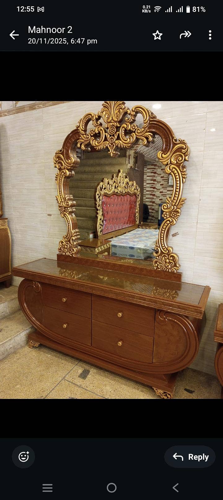 King Sized Bed, Side Tables, Mattress and Dressing Table

                                                            alt=