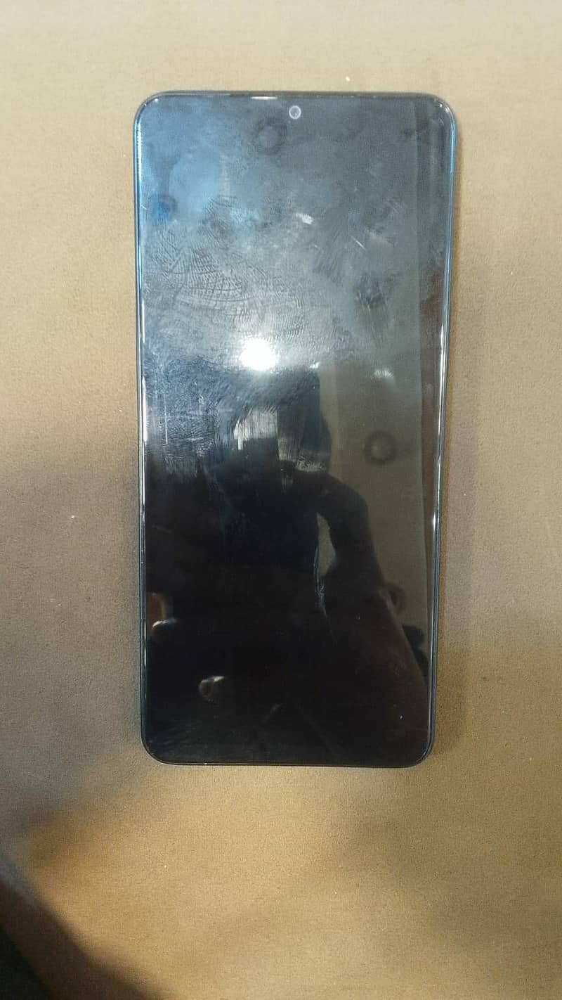 Vivo Y04

                                                            alt=