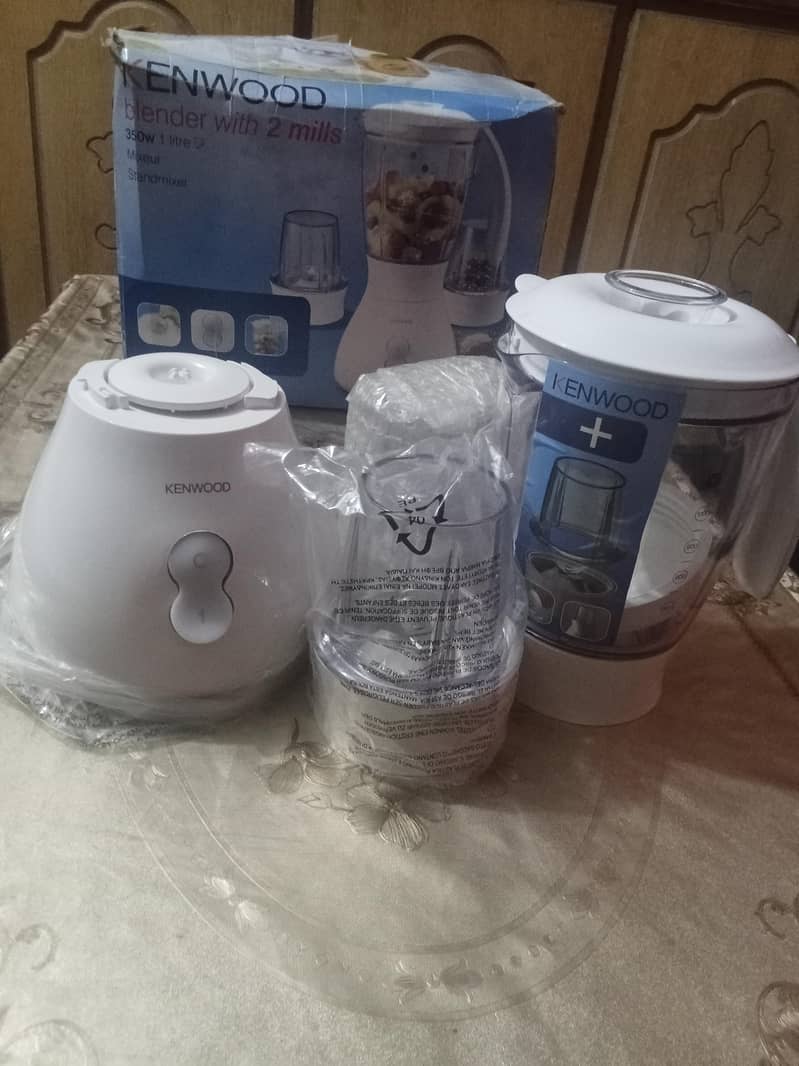 original kenwood juicer blender

                                                            alt=