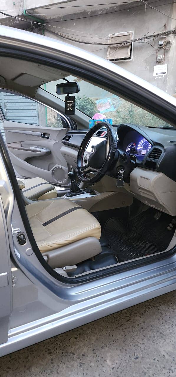 Honda City IVTEC 2019

                                                            alt=