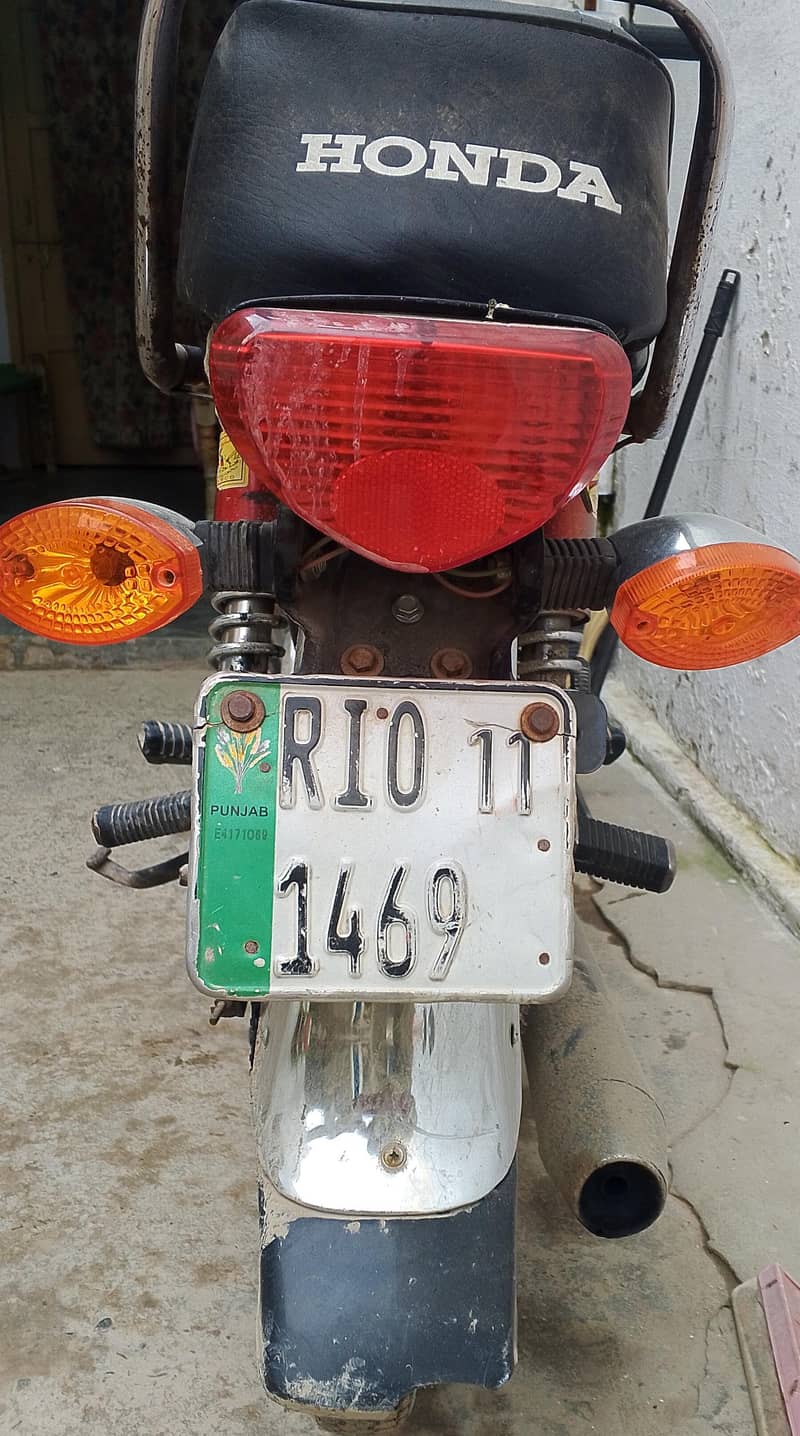 Zemco 2011 Model sell used demand . 45000

                                                            alt=