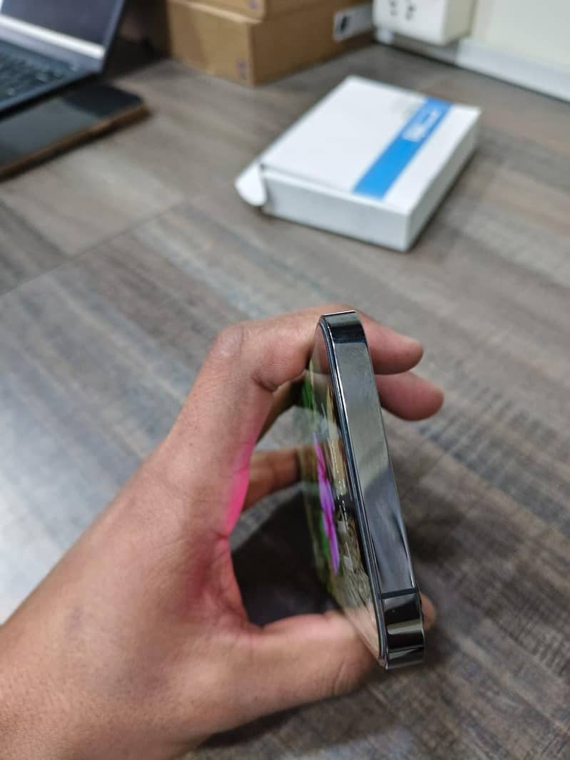 urgent sale

                                                            alt=