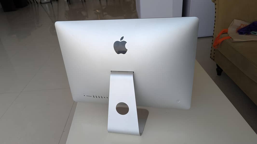 IMAC 21.5 (late 2012) - 1 TERABITE

                                                            alt=