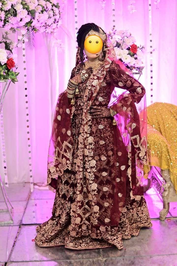 Bridal dress|Barat Dress|Walima Maxi|bridal lehenga| Maxi|Waleema Dres

                                                            alt=