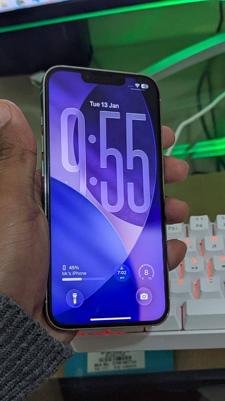 iPhone 13 Pro Factory Unlock 256 Gb

                                                            alt=