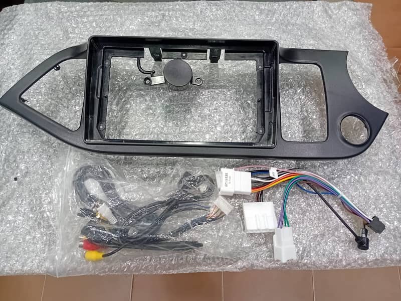 CAR FRAMES/ ALL MODAL OF ANDROID CAR FRAME DASHBOARD LCD WITH WIRING

                                                            alt=