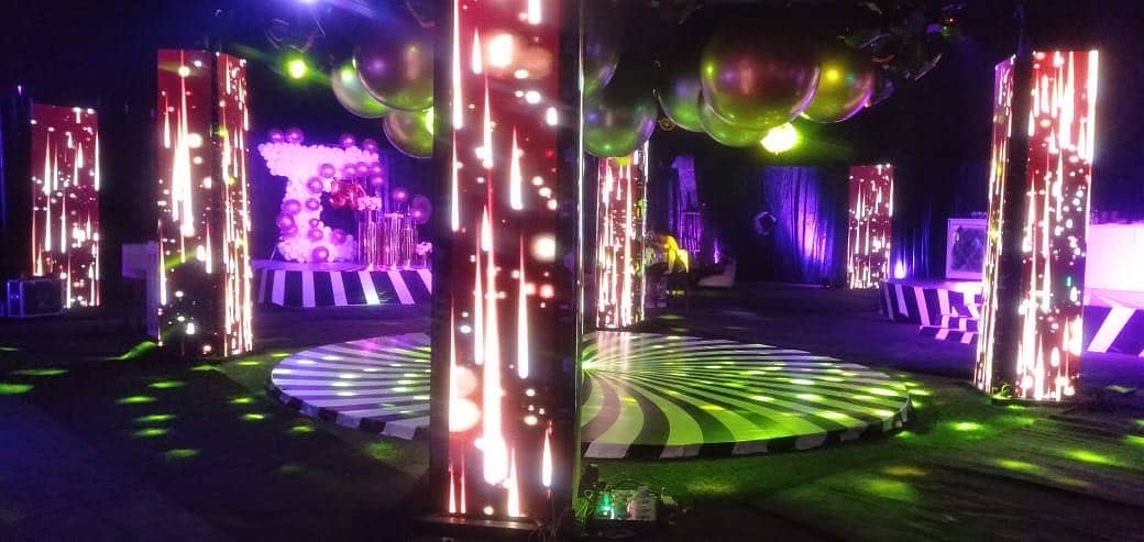 Event planner / SMD SCREEN / Stage Light / corporate events / Decor

                                                            alt=