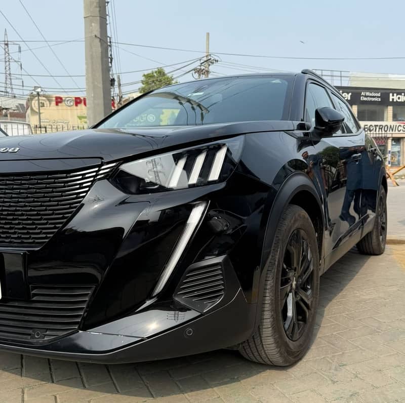 Peugeot 2008 Allure 2023

                                                            alt=