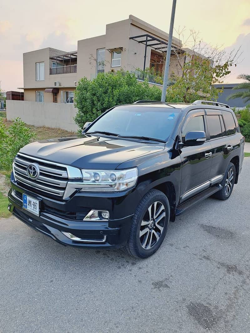 Two Door Rent A Car , Prado , Fortuner , Revo , Vigo , Car Rental Kia

                                                            alt=