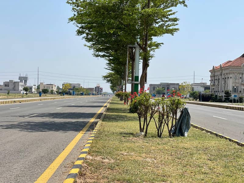 2 Kanal Plot For Sale DHA Phase 7 Z2-Block

                                                            alt=