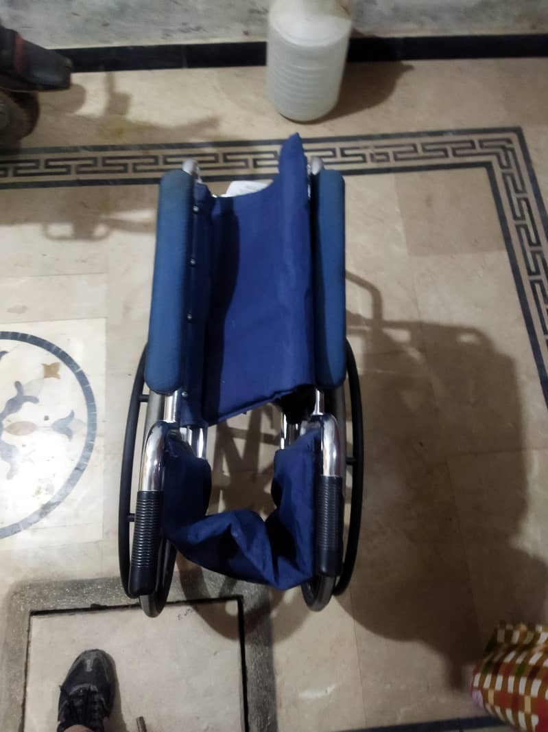 Slightly used wheelchair

                                                            alt=