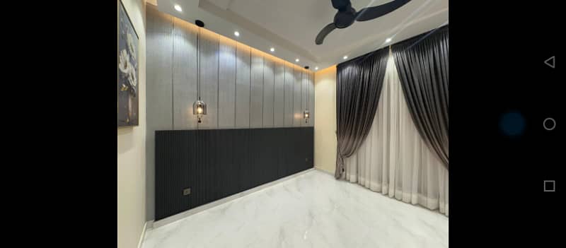 NO TO   FAKE ADDS - ULTRA MODERN HOUSE ( BEST OF BAHRIA TOWN )

                                                            alt=